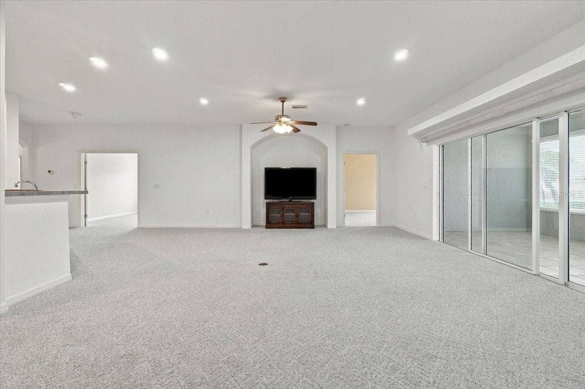 453 NOLANE LANE, Polk City, FL 33868