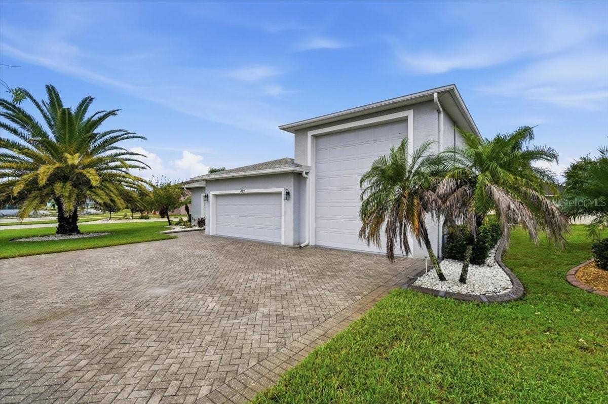 453 NOLANE LANE, Polk City, FL 33868
