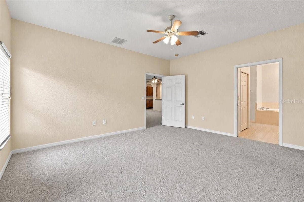 453 NOLANE LANE, Polk City, FL 33868