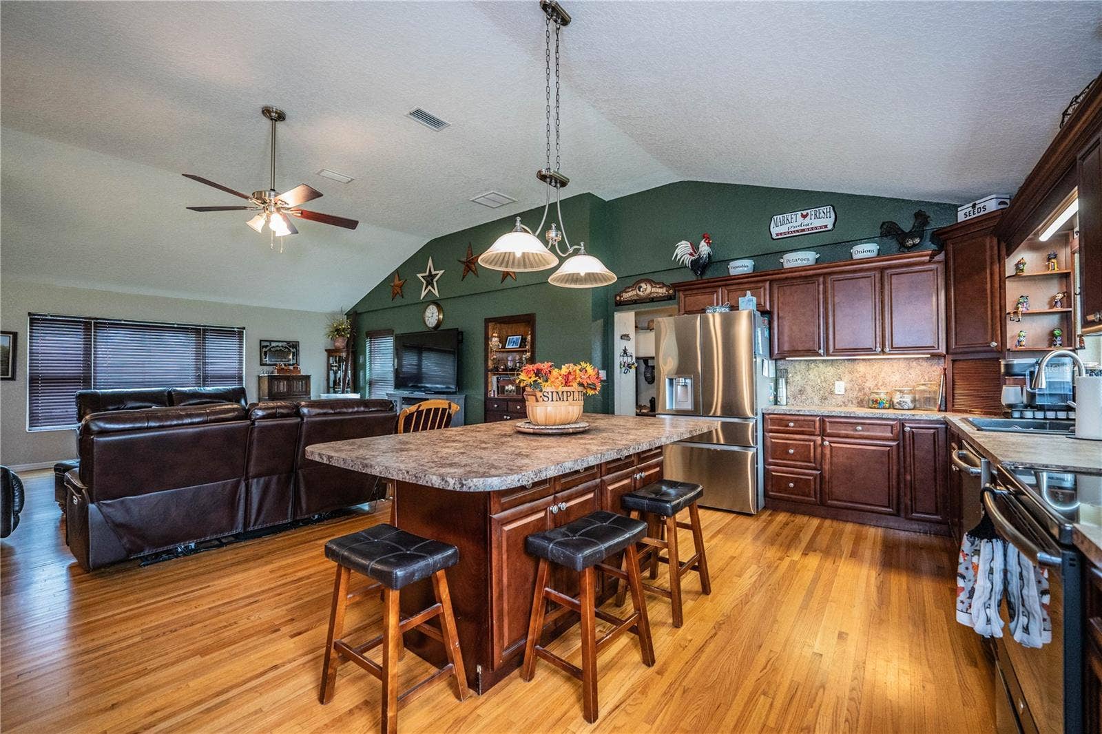 1633 CHERRY LANE, Lakeland, FL 33811