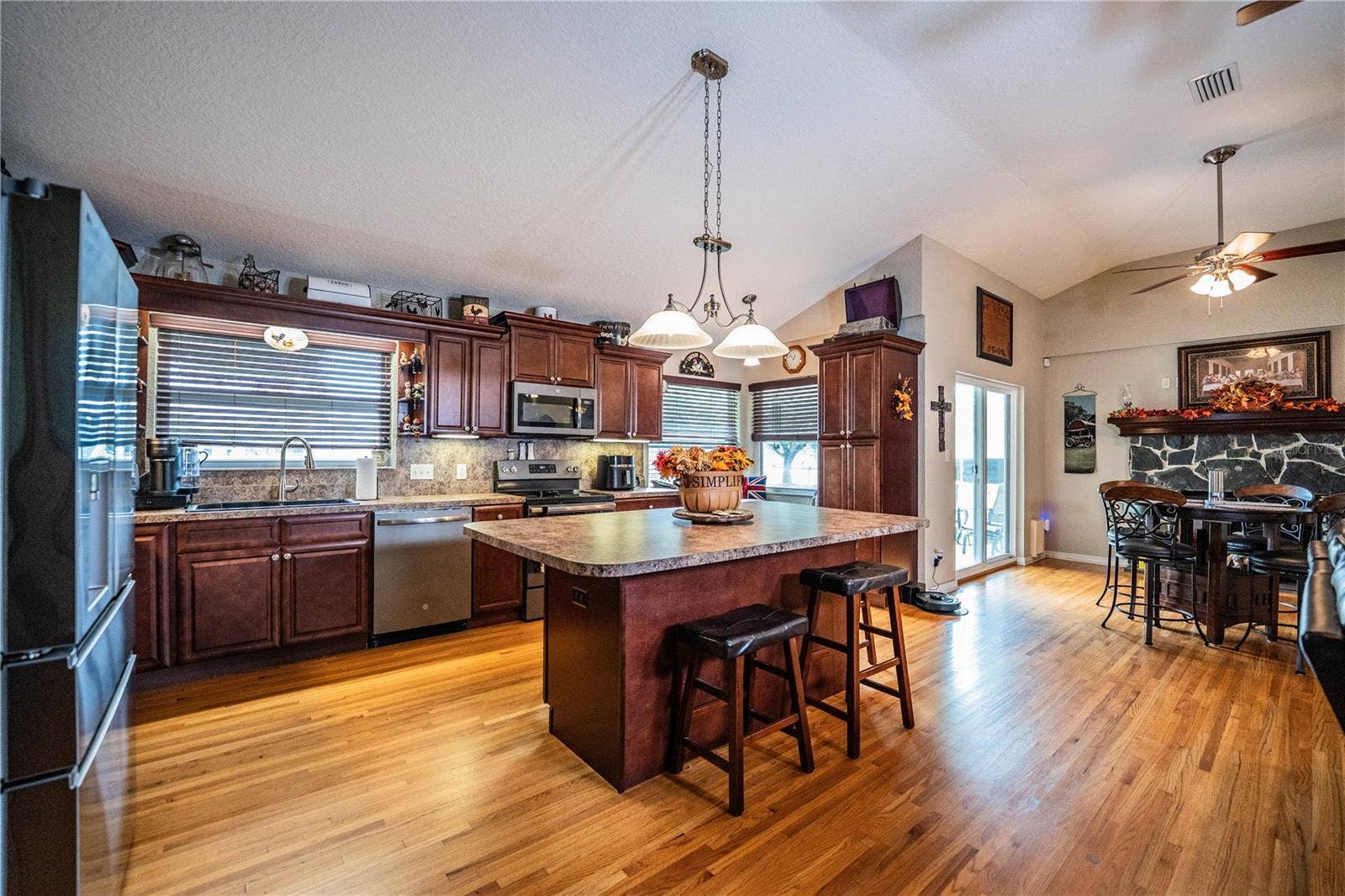 1633 CHERRY LANE, Lakeland, FL 33811