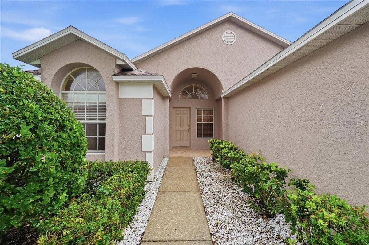 2610 BUCKHORN PRESERVE BOULEVARD, Valrico, FL 33596 2610 BUCKHORN PRESERVE BOULEVARD, Valrico, FL 33596