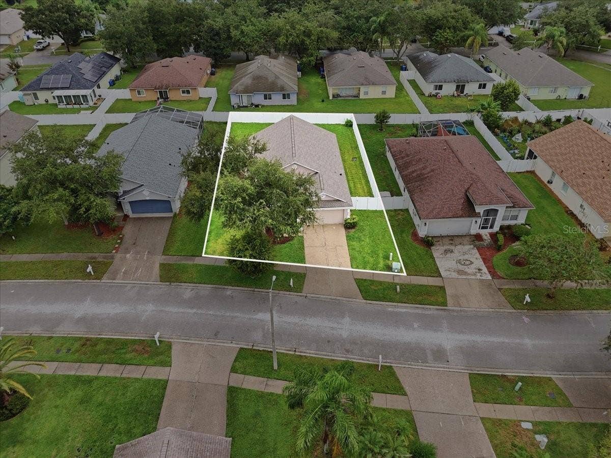 2610 BUCKHORN PRESERVE BOULEVARD, Valrico, FL 33596 2610 BUCKHORN PRESERVE BOULEVARD, Valrico, FL 33596