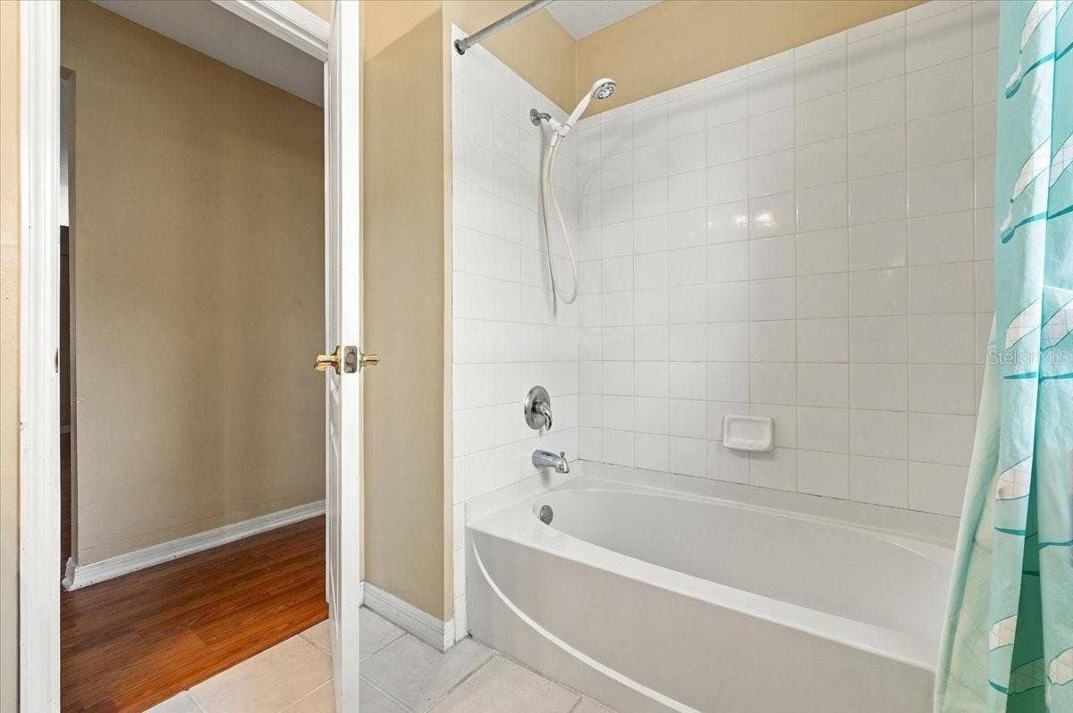 2610 BUCKHORN PRESERVE BOULEVARD, Valrico, FL 33596 2610 BUCKHORN PRESERVE BOULEVARD, Valrico, FL 33596