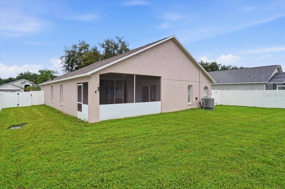 2610 BUCKHORN PRESERVE BOULEVARD, Valrico, FL 33596 2610 BUCKHORN PRESERVE BOULEVARD, Valrico, FL 33596