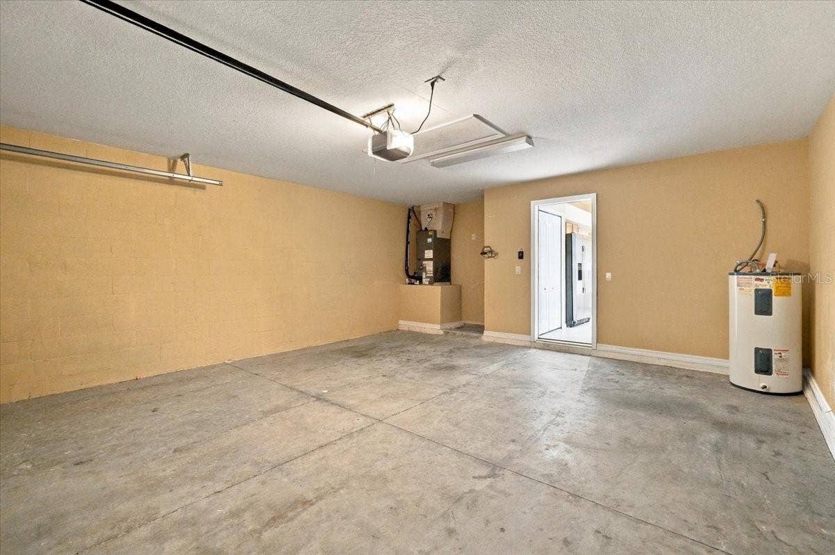 2610 BUCKHORN PRESERVE BOULEVARD, Valrico, FL 33596 2610 BUCKHORN PRESERVE BOULEVARD, Valrico, FL 33596