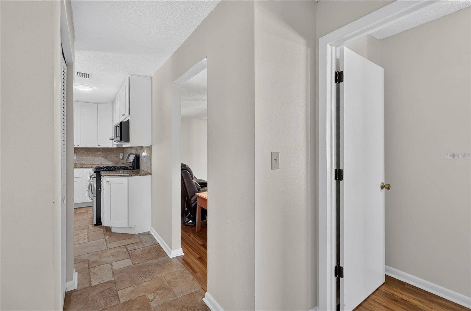 2140 CREEK SIDE DRIVE, Lakeland, FL 33811 2140 CREEK SIDE DRIVE, Lakeland, FL 33811