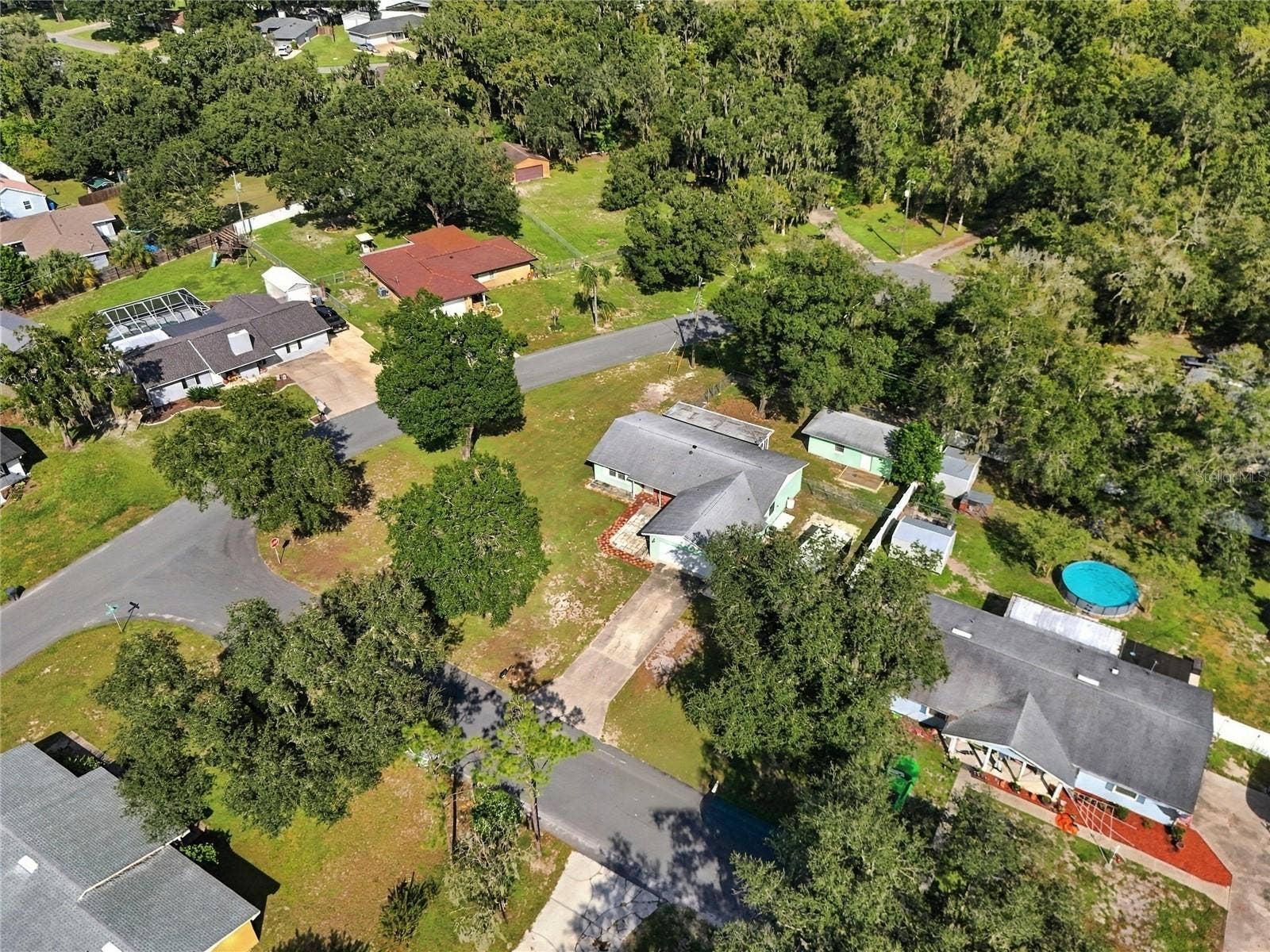 2140 CREEK SIDE DRIVE, Lakeland, FL 33811 2140 CREEK SIDE DRIVE, Lakeland, FL 33811