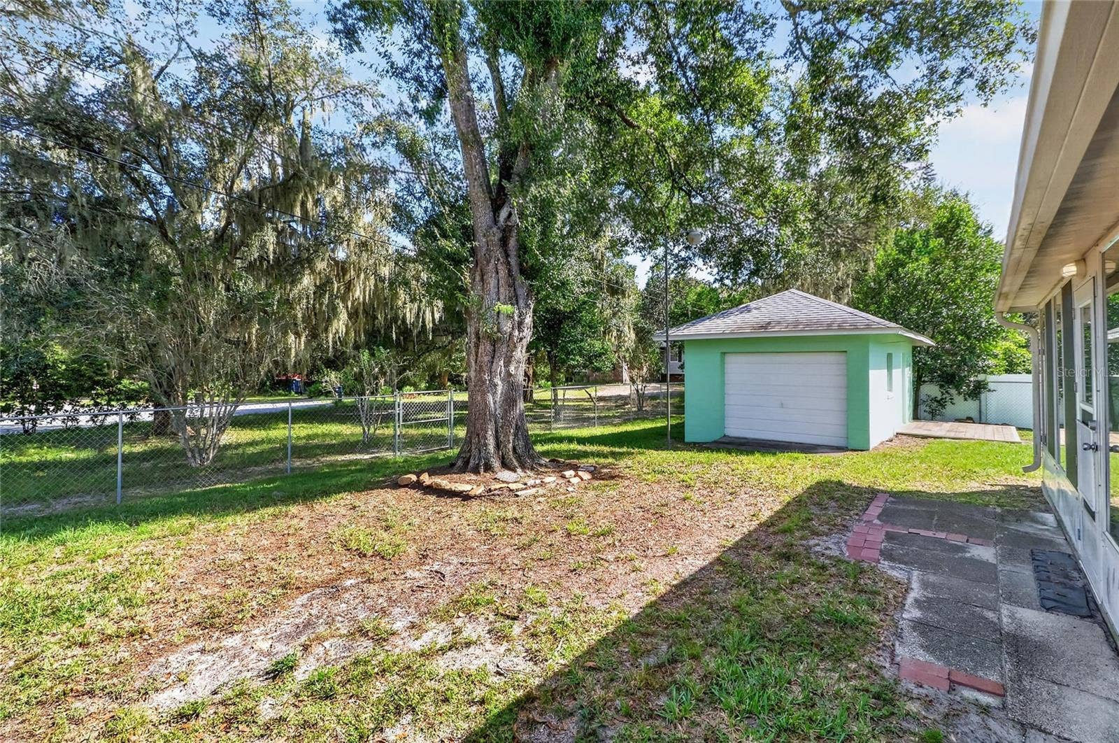 2140 CREEK SIDE DRIVE, Lakeland, FL 33811 2140 CREEK SIDE DRIVE, Lakeland, FL 33811