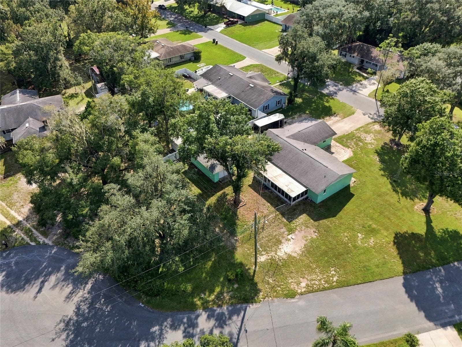 2140 CREEK SIDE DRIVE, Lakeland, FL 33811 2140 CREEK SIDE DRIVE, Lakeland, FL 33811