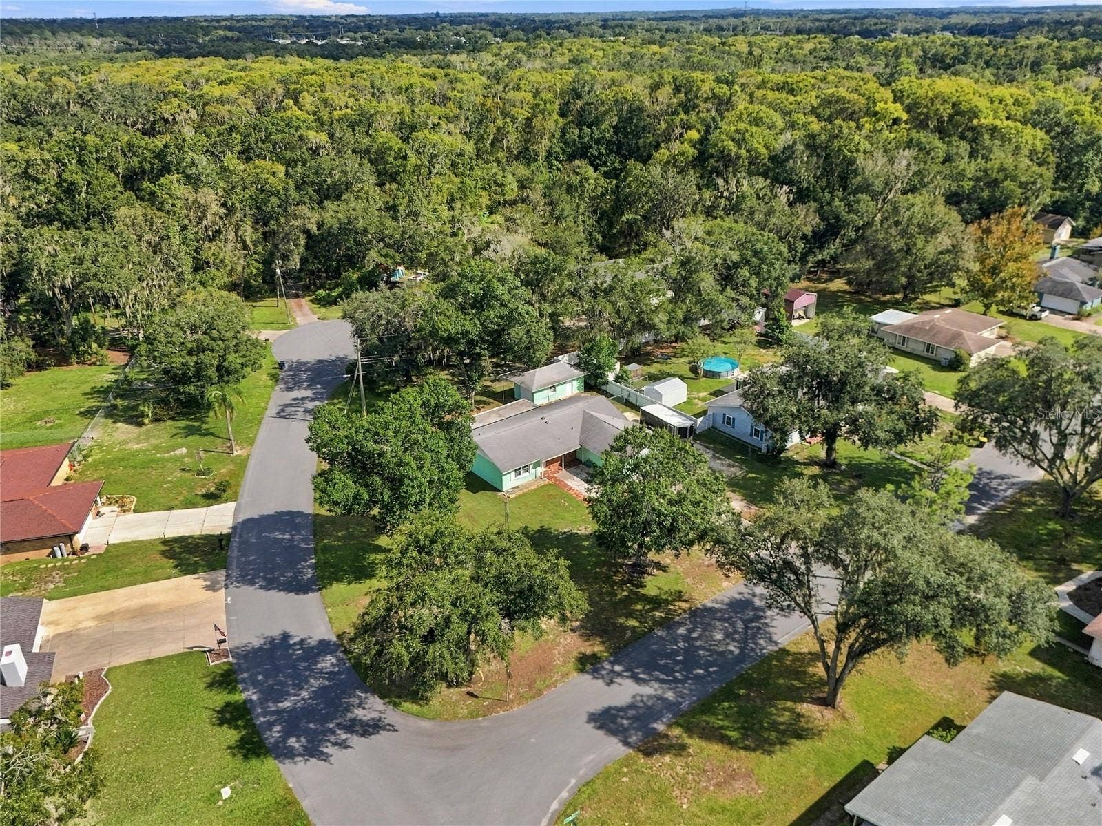 2140 CREEK SIDE DRIVE, Lakeland, FL 33811 2140 CREEK SIDE DRIVE, Lakeland, FL 33811
