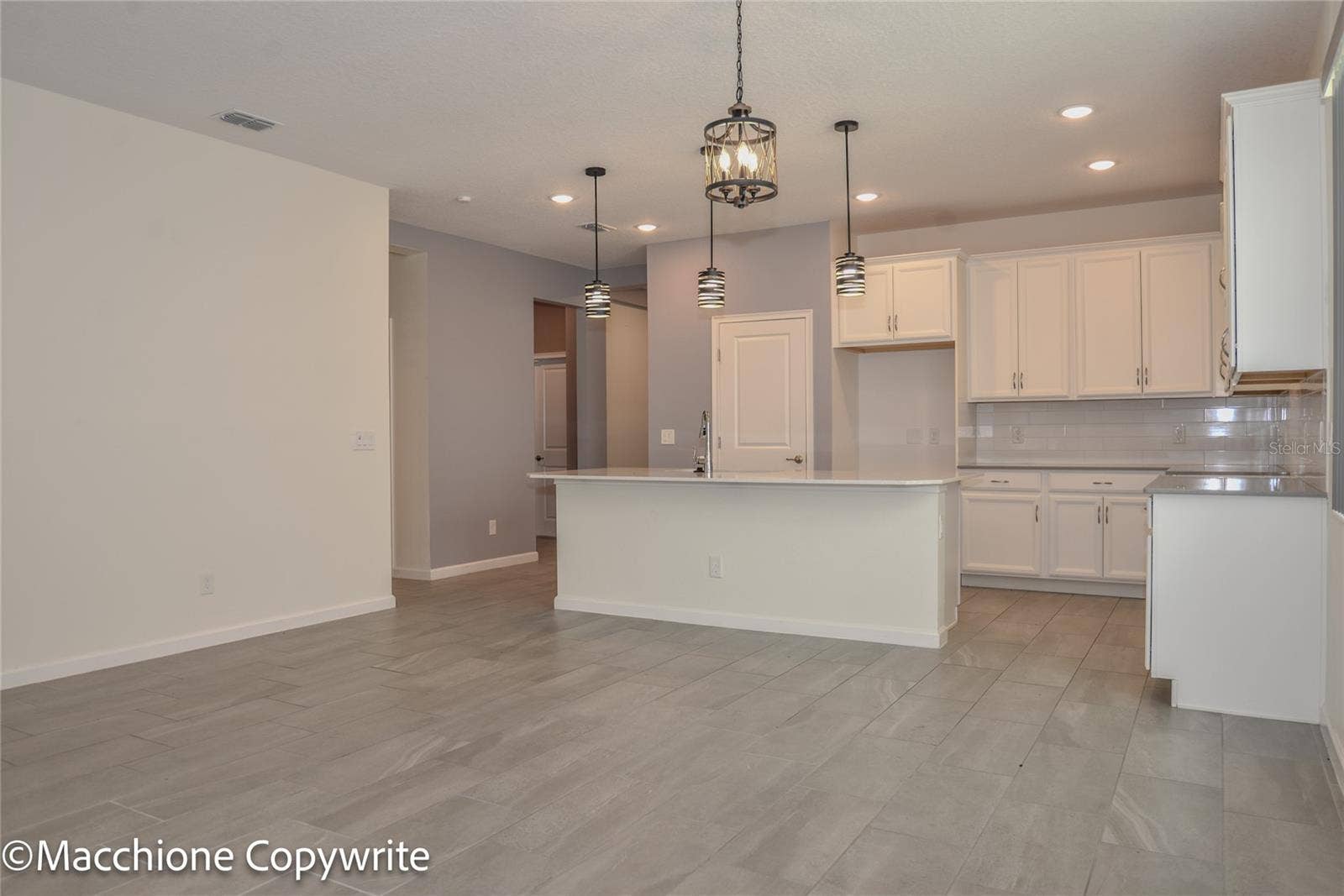 640 FORTUNA DRIVE, Davenport, FL 33837 640 FORTUNA DRIVE, Davenport, FL 33837