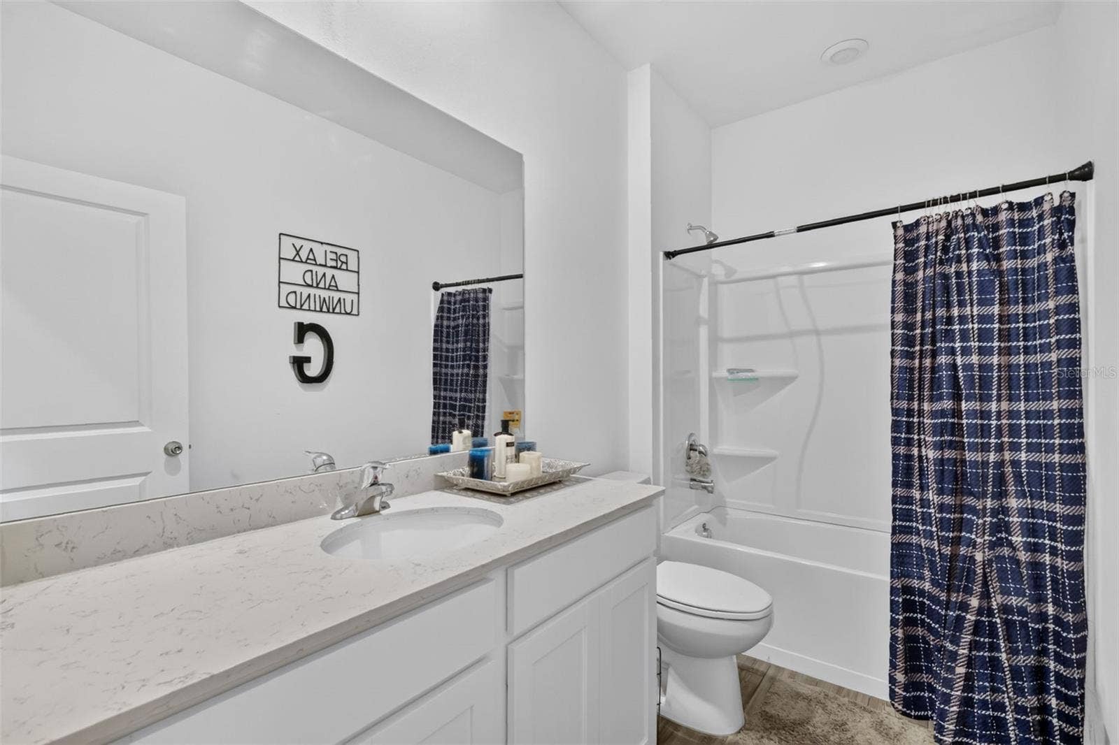 2nd Bathroom