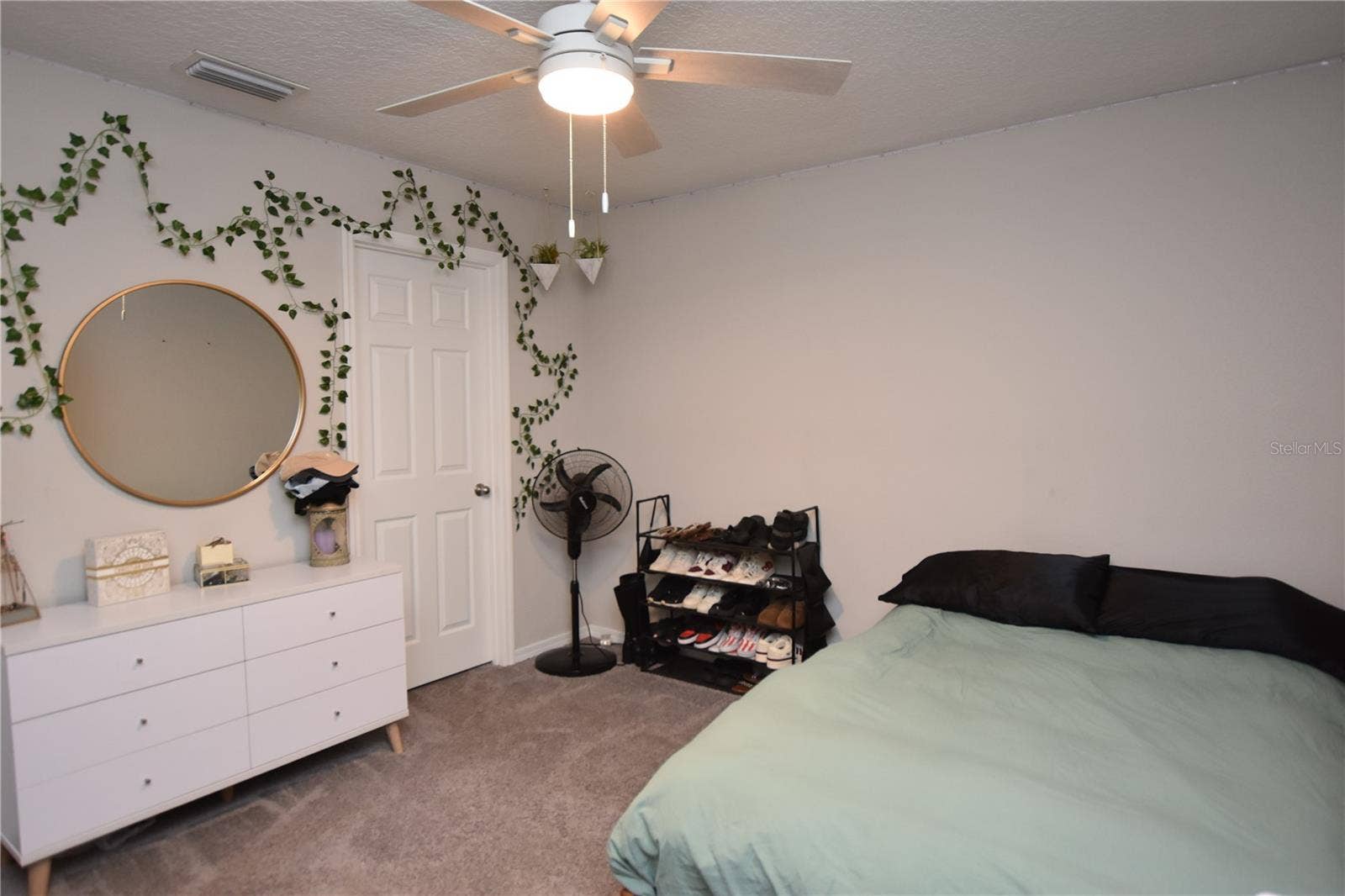 5685 ARLINGTON RIVER DRIVE, Lakeland, FL 33811 5685 ARLINGTON RIVER DRIVE, Lakeland, FL 33811
