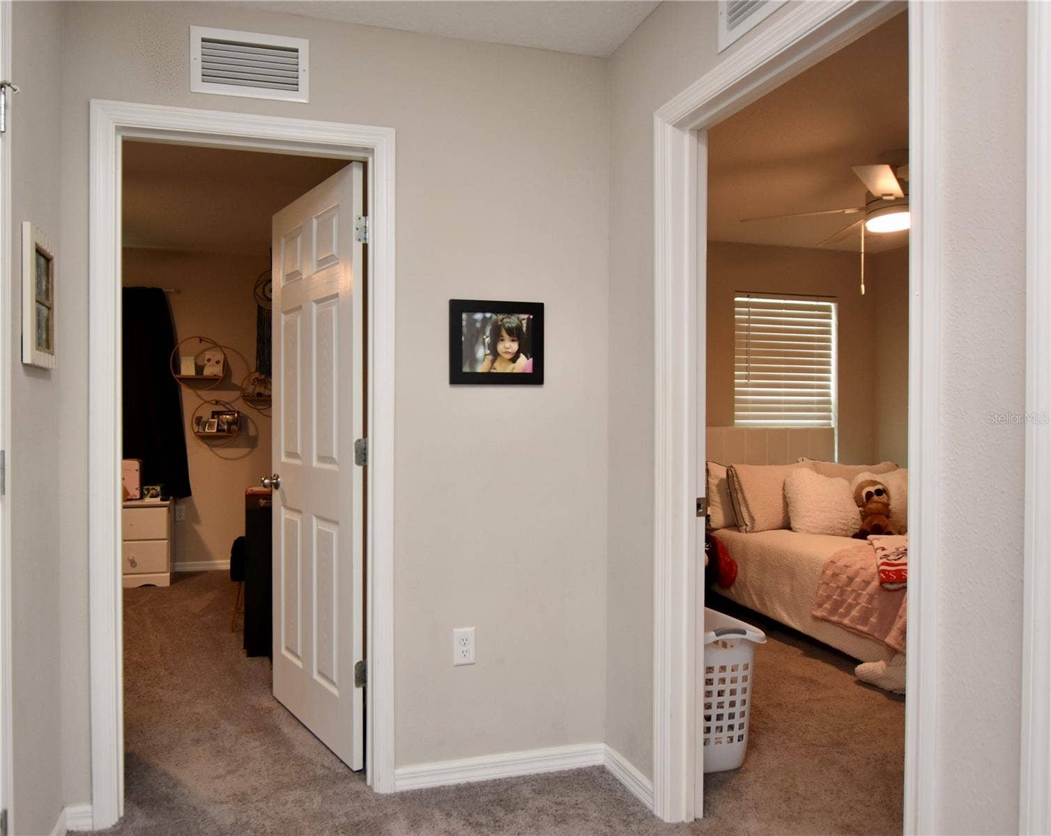 5685 ARLINGTON RIVER DRIVE, Lakeland, FL 33811 5685 ARLINGTON RIVER DRIVE, Lakeland, FL 33811
