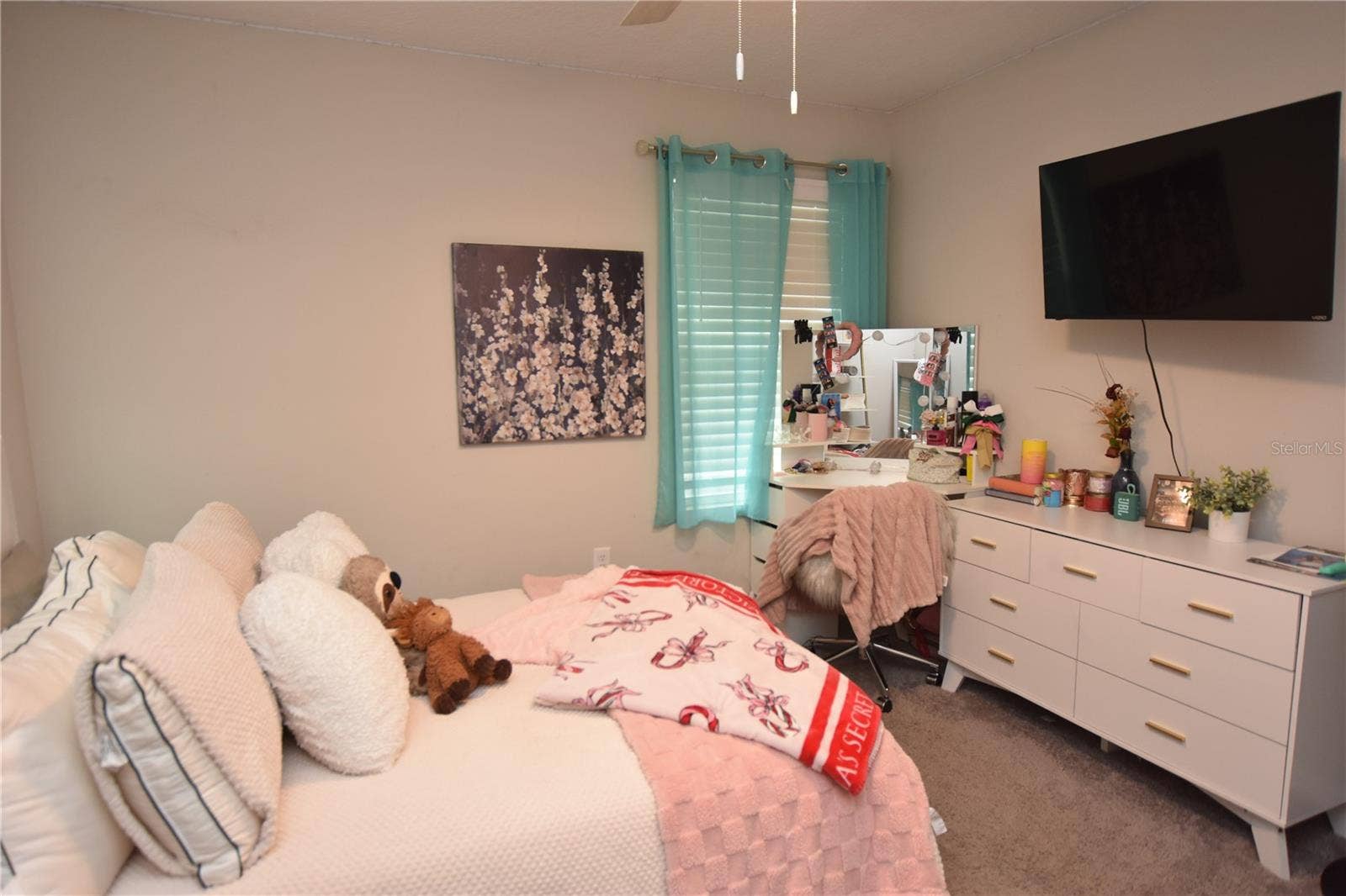 5685 ARLINGTON RIVER DRIVE, Lakeland, FL 33811 5685 ARLINGTON RIVER DRIVE, Lakeland, FL 33811