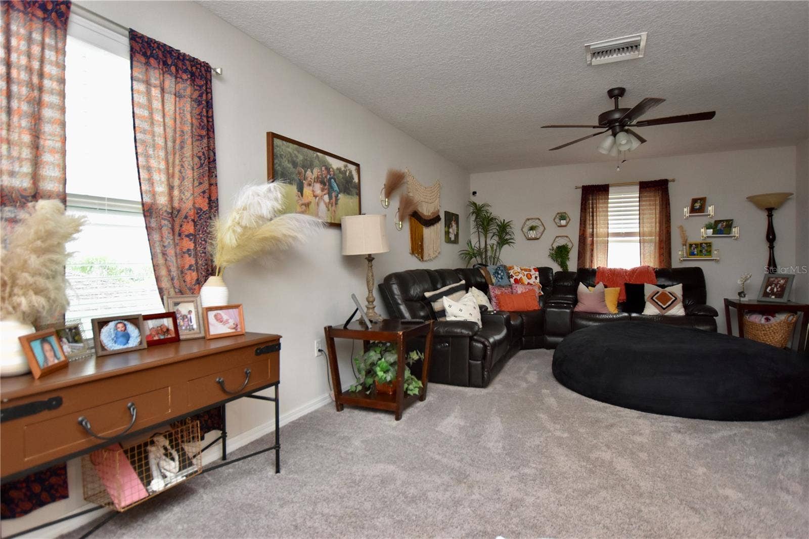 5685 ARLINGTON RIVER DRIVE, Lakeland, FL 33811 5685 ARLINGTON RIVER DRIVE, Lakeland, FL 33811
