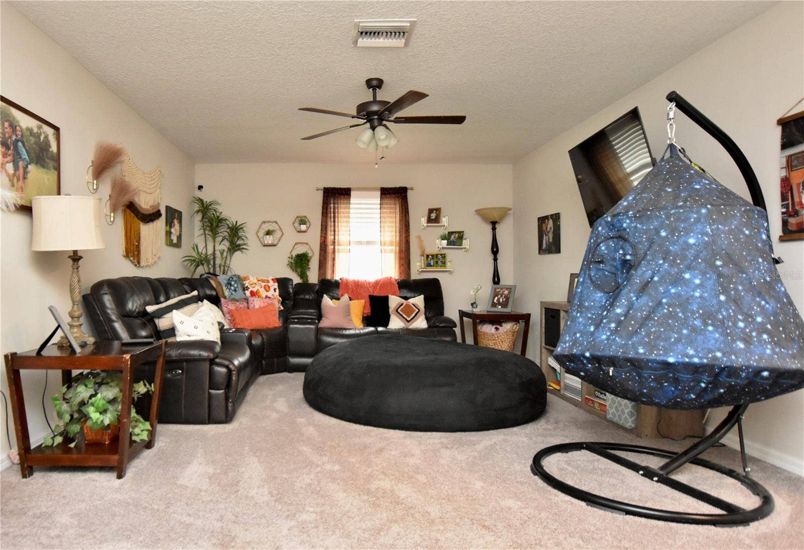 5685 ARLINGTON RIVER DRIVE, Lakeland, FL 33811 5685 ARLINGTON RIVER DRIVE, Lakeland, FL 33811