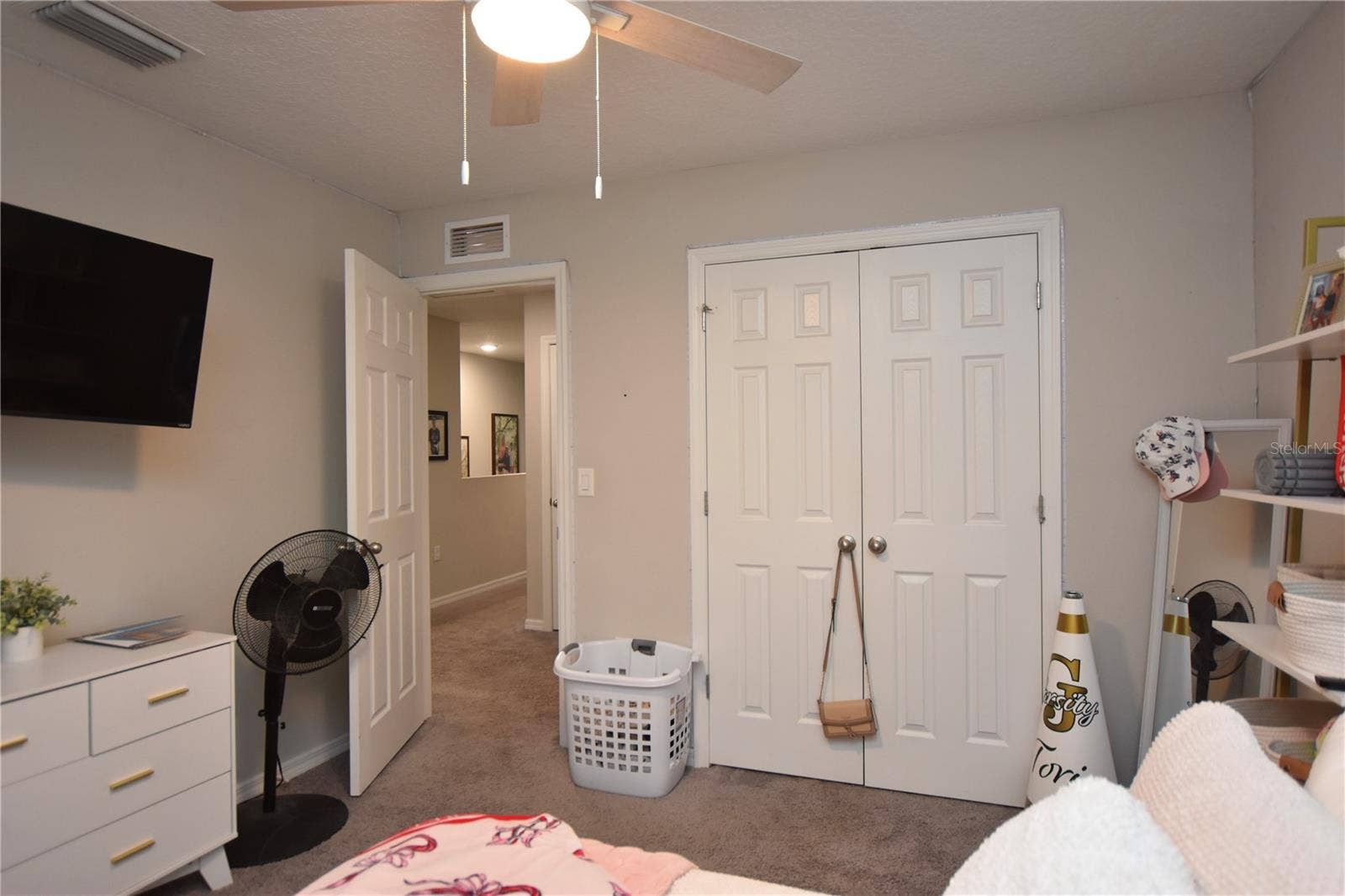 5685 ARLINGTON RIVER DRIVE, Lakeland, FL 33811 5685 ARLINGTON RIVER DRIVE, Lakeland, FL 33811