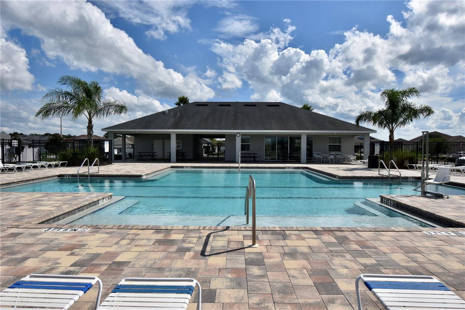 5685 ARLINGTON RIVER DRIVE, Lakeland, FL 33811 5685 ARLINGTON RIVER DRIVE, Lakeland, FL 33811