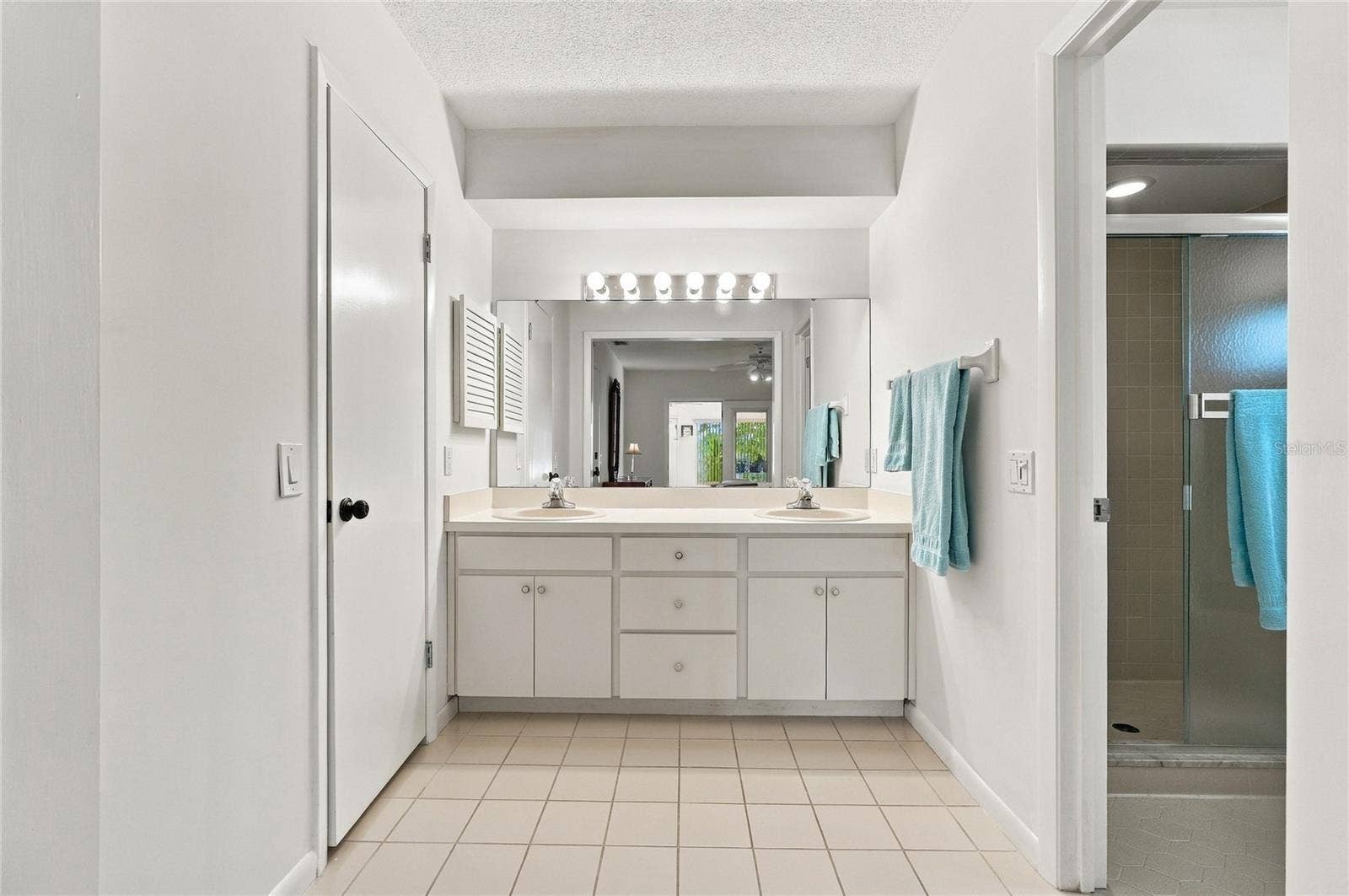 241 VOLUSIA DRIVE, Winter Haven, FL 33884 241 VOLUSIA DRIVE, Winter Haven, FL 33884