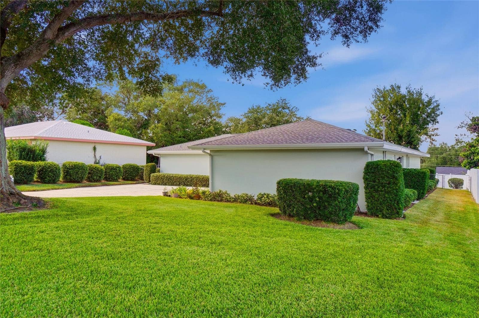 241 VOLUSIA DRIVE, Winter Haven, FL 33884 241 VOLUSIA DRIVE, Winter Haven, FL 33884