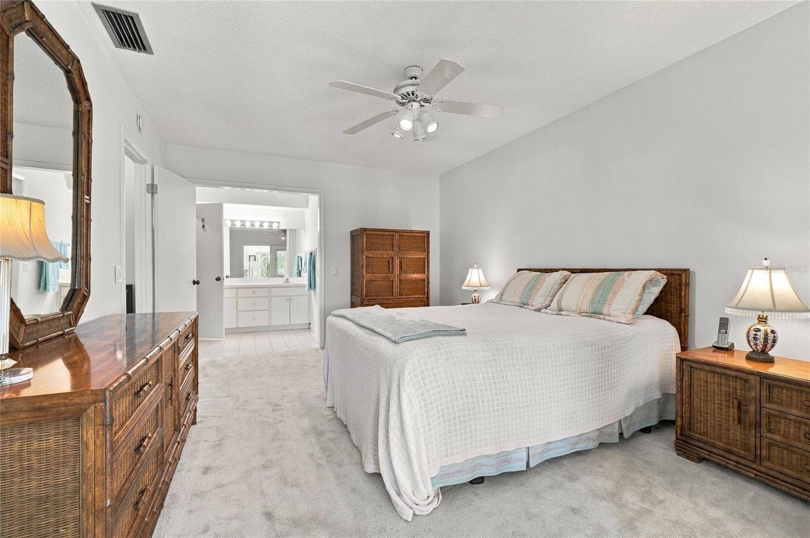 241 VOLUSIA DRIVE, Winter Haven, FL 33884 241 VOLUSIA DRIVE, Winter Haven, FL 33884