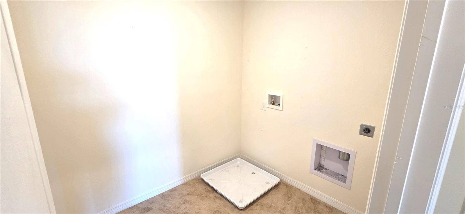 2nd Floor Laundry Room