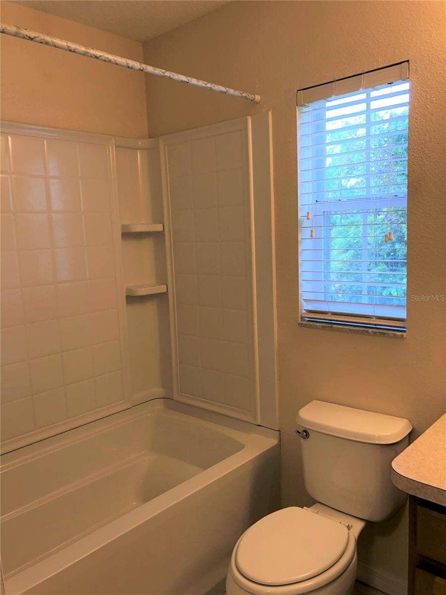 4171 WINDING VINE DRIVE, Lakeland, FL 33812 4171 WINDING VINE DRIVE, Lakeland, FL 33812