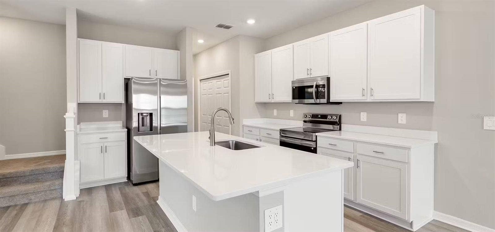4025 WAVING HICKORY BOULEVARD, St Cloud, FL 34772 4025 WAVING HICKORY BOULEVARD, St Cloud, FL 34772