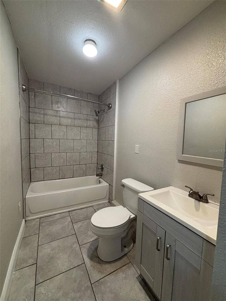 1025 E MAIN STREET, Bartow, FL 33830 1025 E MAIN STREET, Bartow, FL 33830