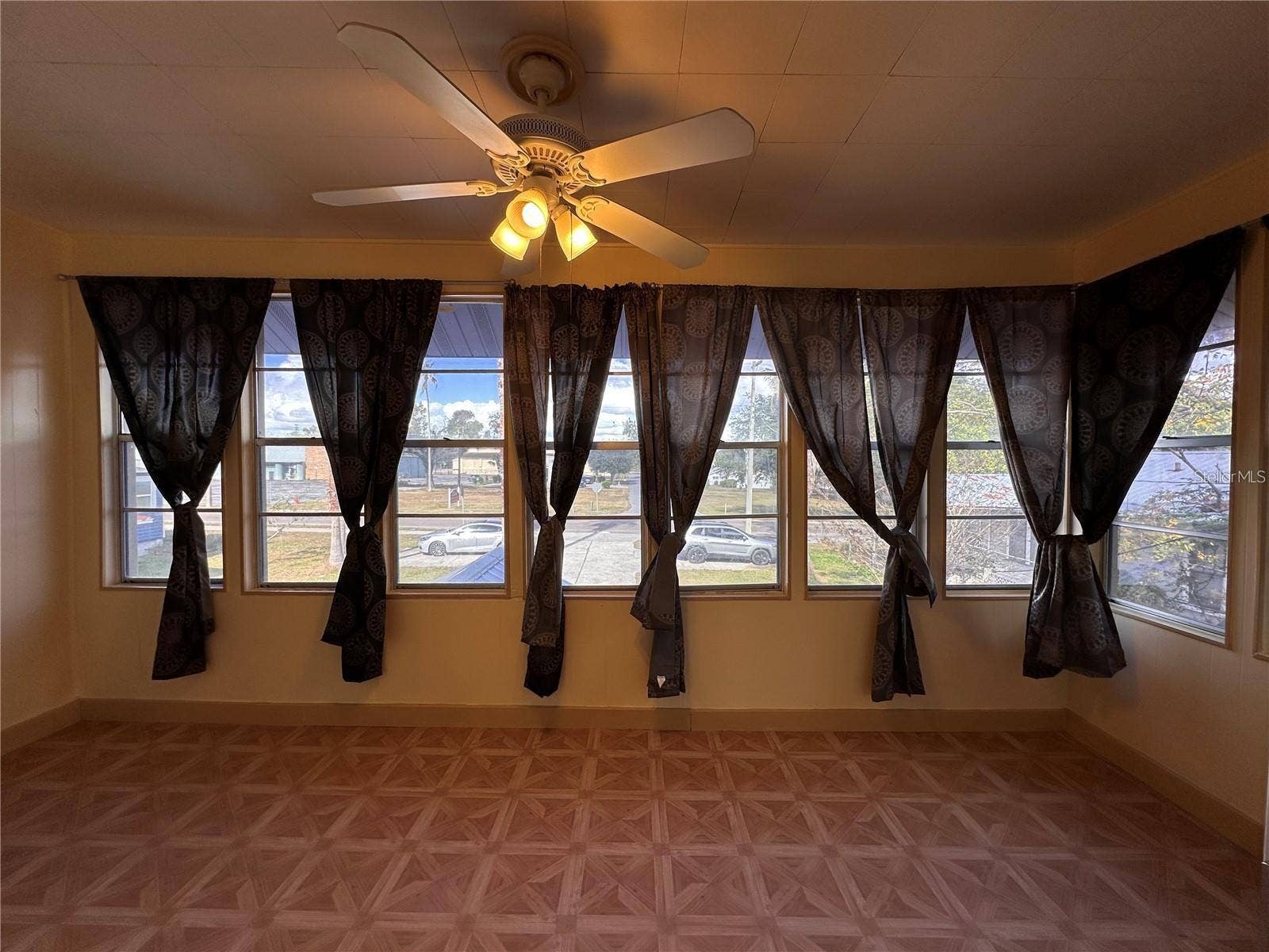 1025 E MAIN STREET, Bartow, FL 33830 1025 E MAIN STREET, Bartow, FL 33830