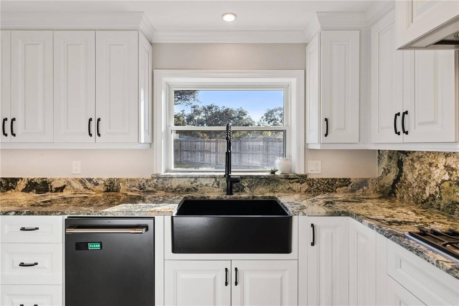 601 GREENBRIAR DRIVE, Brandon, FL 33511 601 GREENBRIAR DRIVE, Brandon, FL 33511