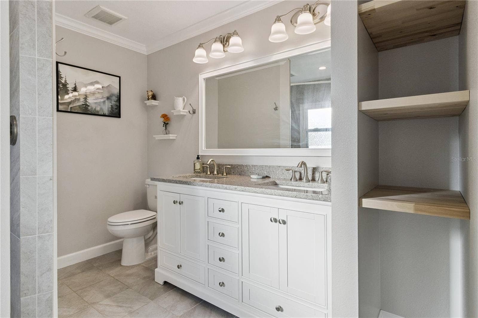 601 GREENBRIAR DRIVE, Brandon, FL 33511 En-Suite