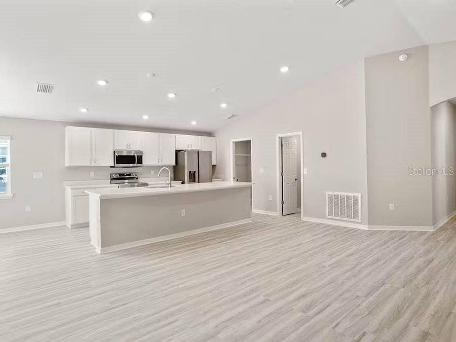 12319 ALTEZA CIRCLE, Riverview, FL 33579 12319 ALTEZA CIRCLE, Riverview, FL 33579