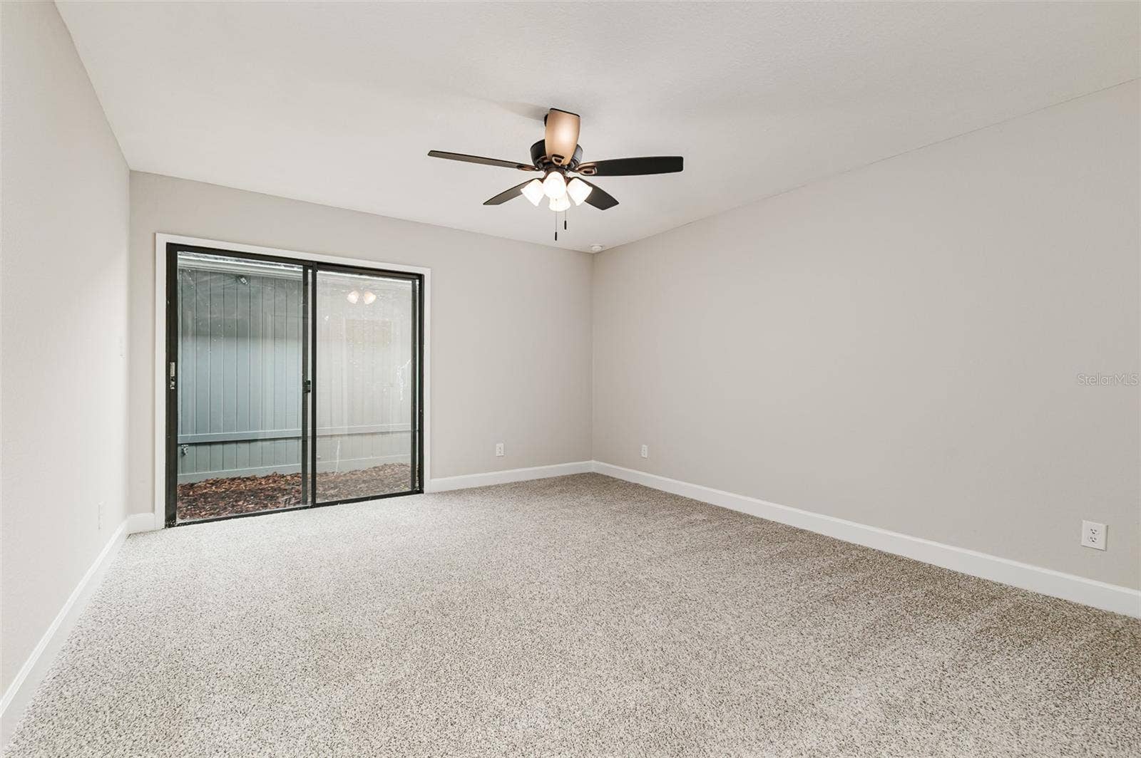 6616 SWEETBRIAR LANE, Lakeland, FL 33813 6616 SWEETBRIAR LANE, Lakeland, FL 33813