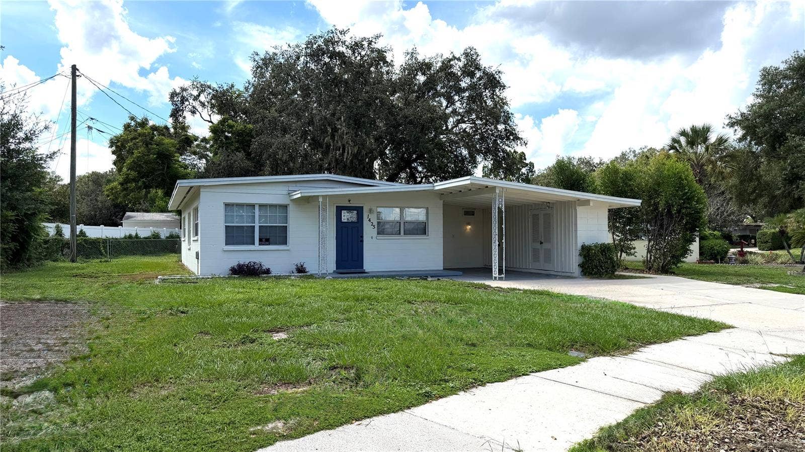 1425 HESTER DRIVE, Lakeland, FL 33801 1425 HESTER DRIVE, Lakeland, FL 33801