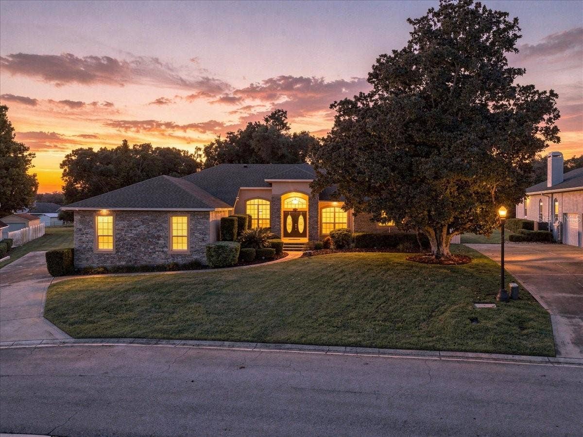 5599 SUMMERLAND HILLS DRIVE, Lakeland, FL 33812 5599 SUMMERLAND HILLS DRIVE, Lakeland, FL 33812