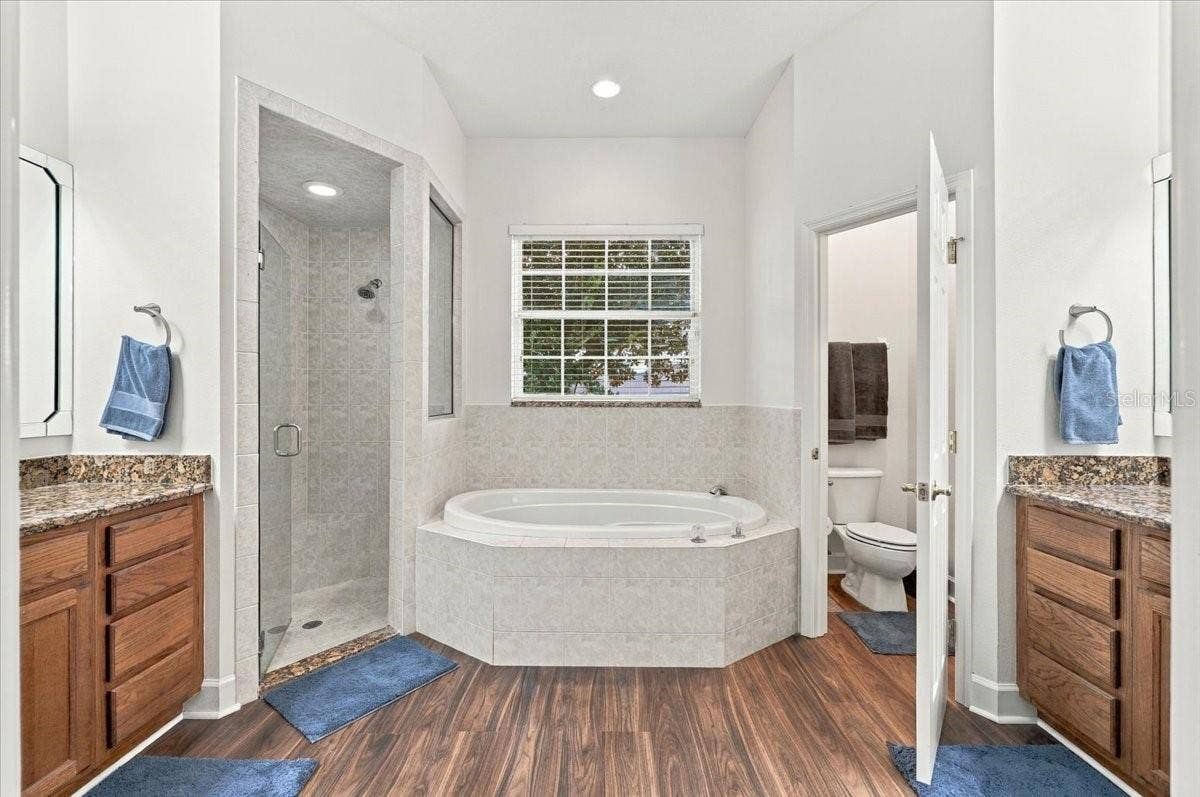 5599 SUMMERLAND HILLS DRIVE, Lakeland, FL 33812 5599 SUMMERLAND HILLS DRIVE, Lakeland, FL 33812