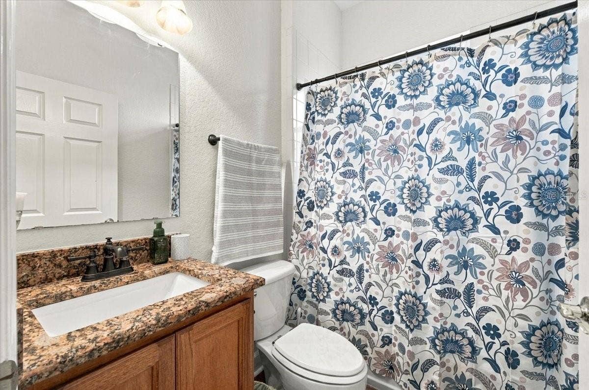 5599 SUMMERLAND HILLS DRIVE, Lakeland, FL 33812 5599 SUMMERLAND HILLS DRIVE, Lakeland, FL 33812