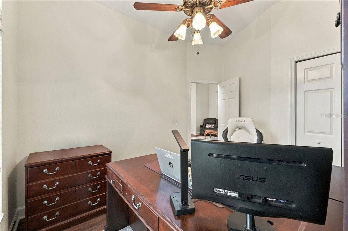 5599 SUMMERLAND HILLS DRIVE, Lakeland, FL 33812 5599 SUMMERLAND HILLS DRIVE, Lakeland, FL 33812