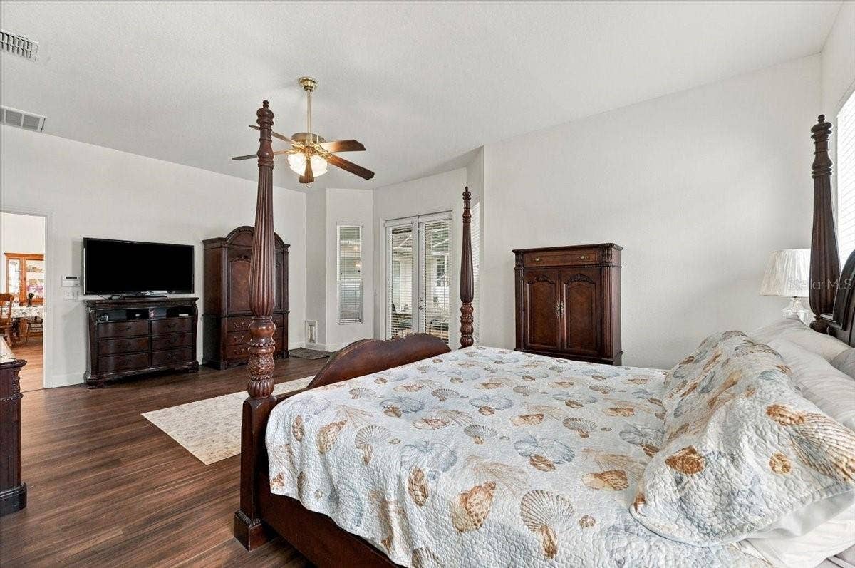 5599 SUMMERLAND HILLS DRIVE, Lakeland, FL 33812 5599 SUMMERLAND HILLS DRIVE, Lakeland, FL 33812