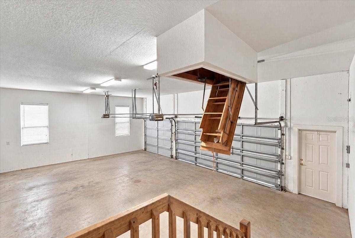 5599 SUMMERLAND HILLS DRIVE, Lakeland, FL 33812 5599 SUMMERLAND HILLS DRIVE, Lakeland, FL 33812