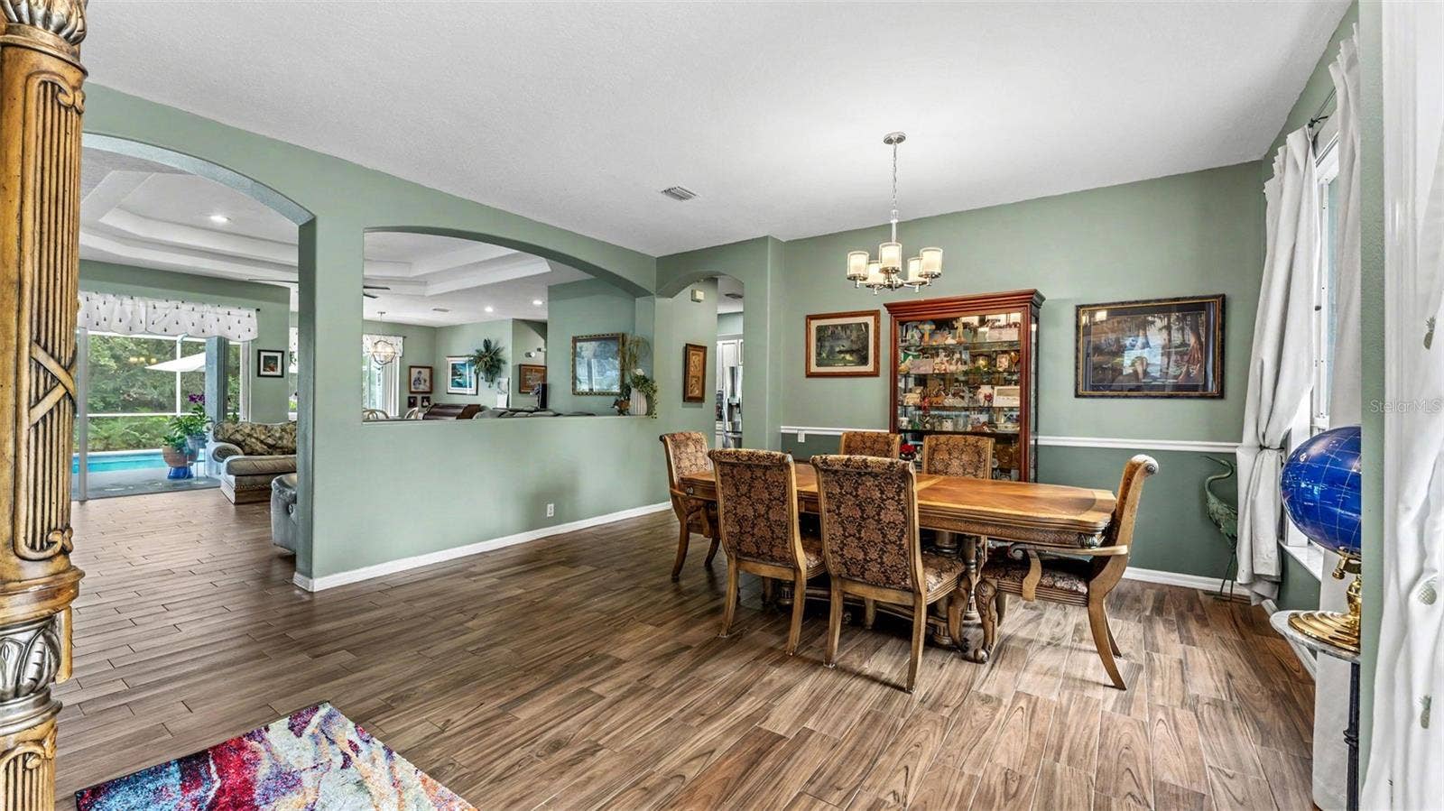 6626 ROYAL FOREST DR, Lakeland, FL 33811 Formal dining room