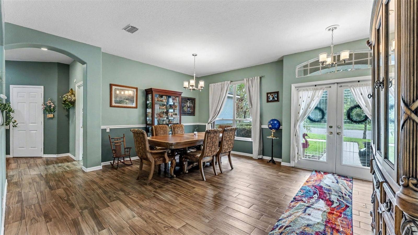 6626 ROYAL FOREST DR, Lakeland, FL 33811 6626 ROYAL FOREST DR, Lakeland, FL 33811