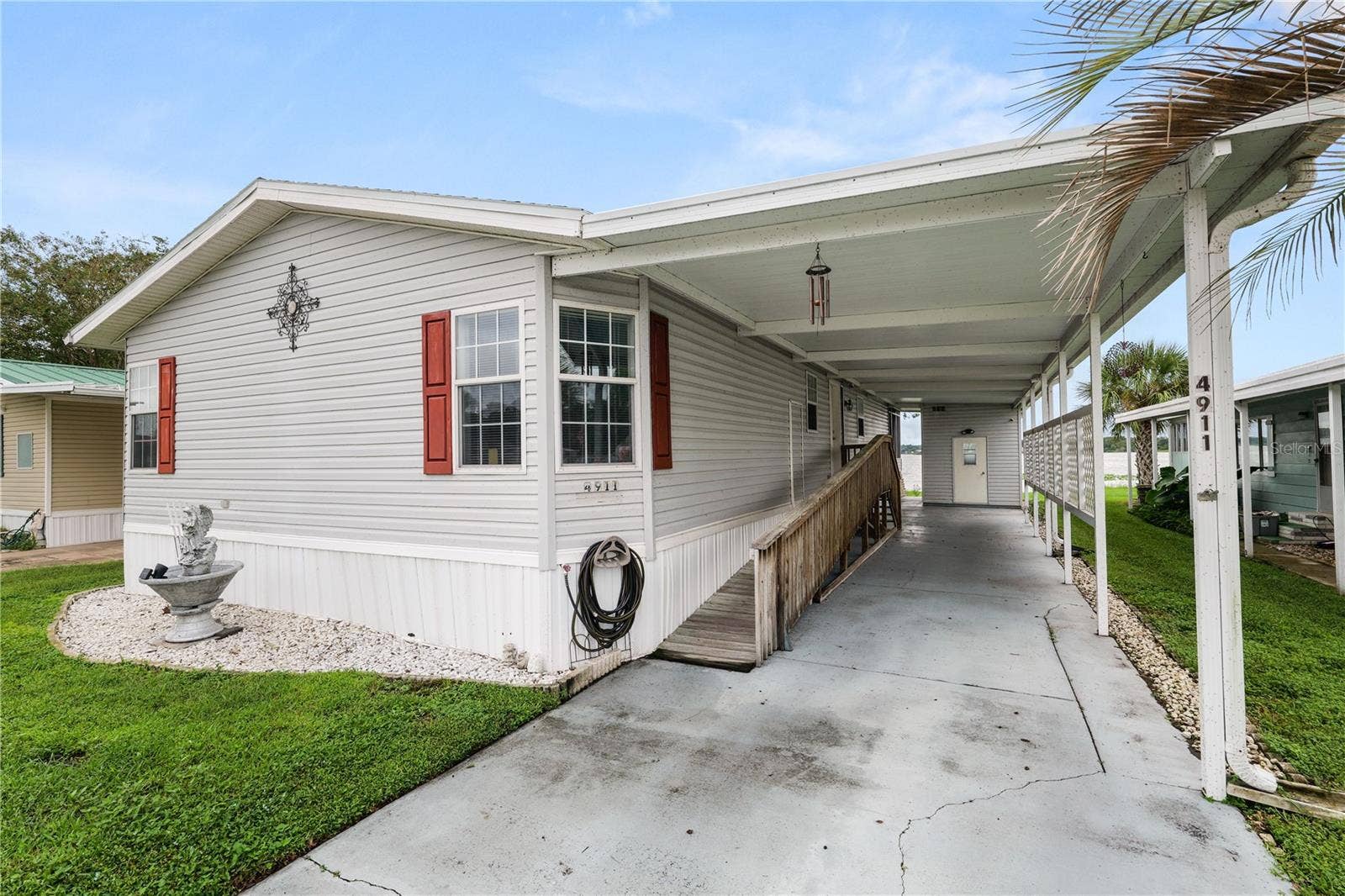 Lakeland, FL 33809