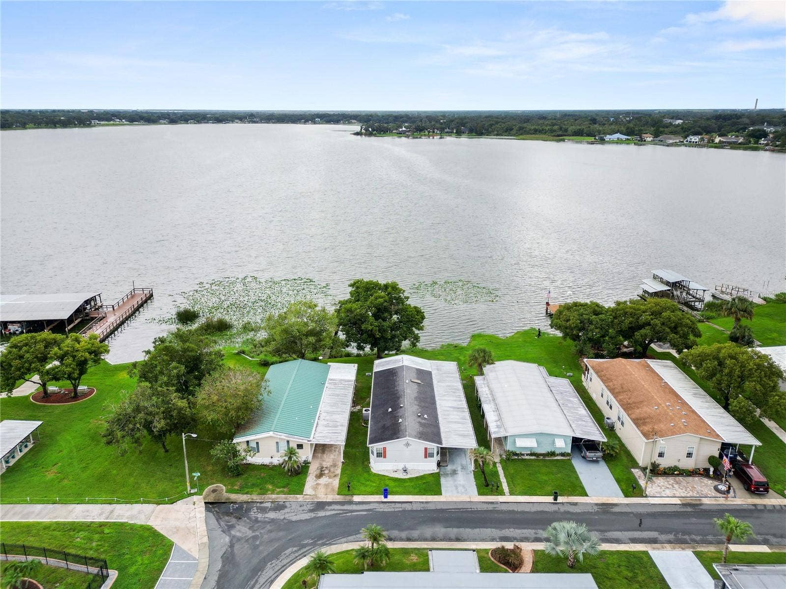 Lakeland, FL 33809