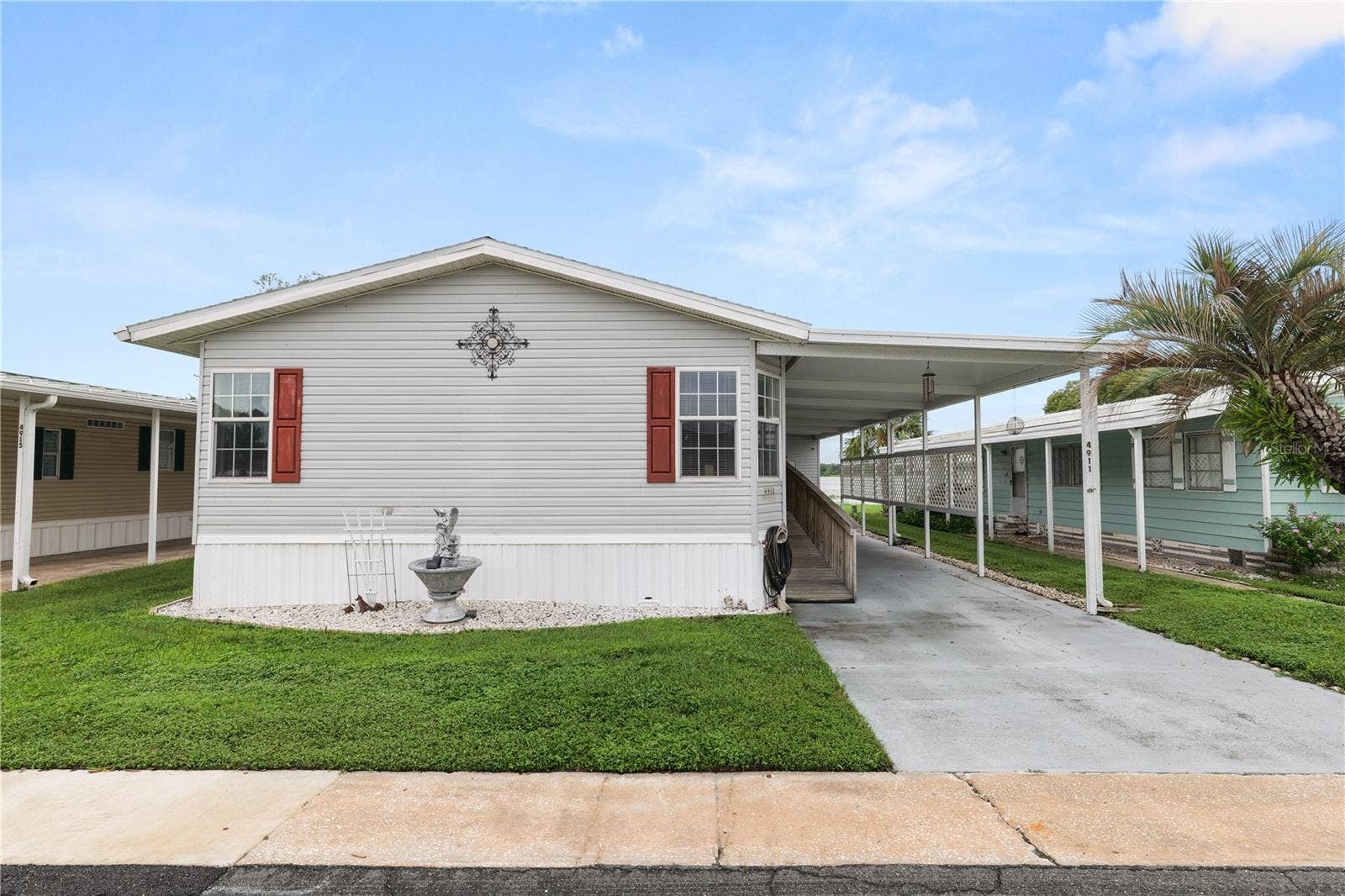 Lakeland, FL 33809