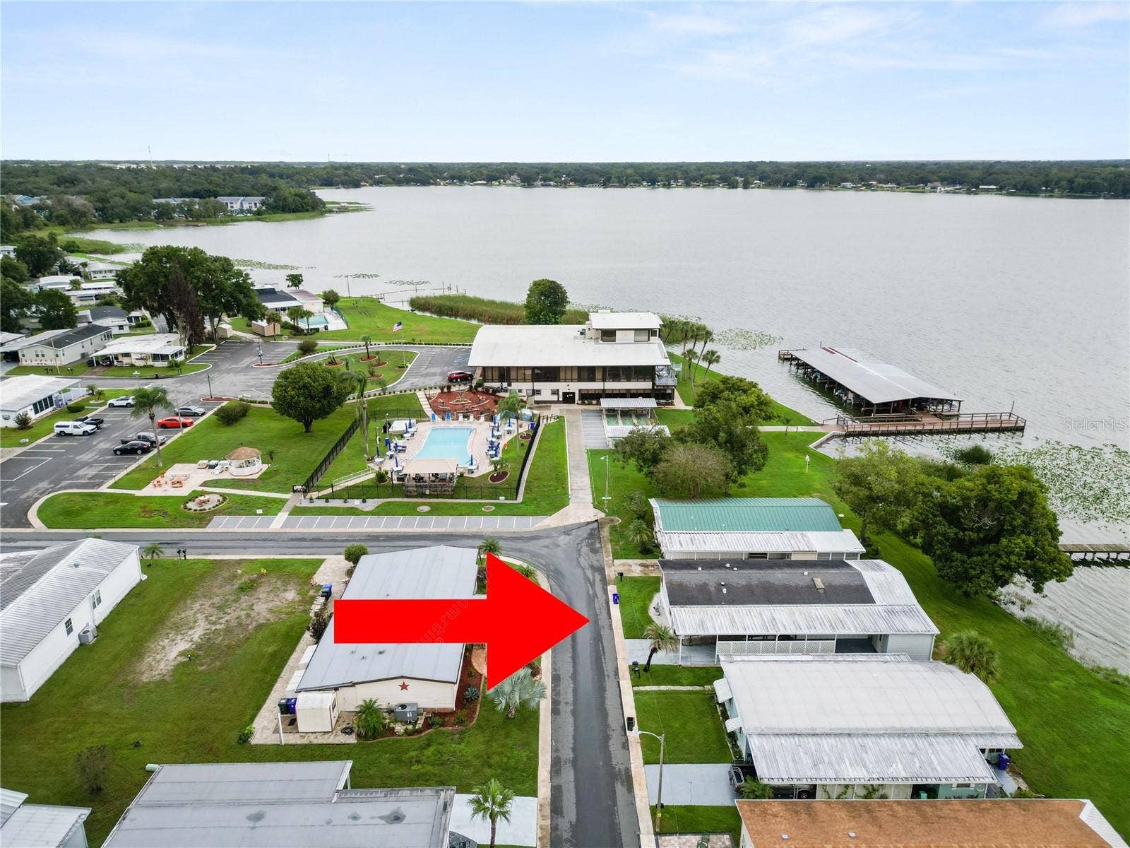 Lakeland, FL 33809