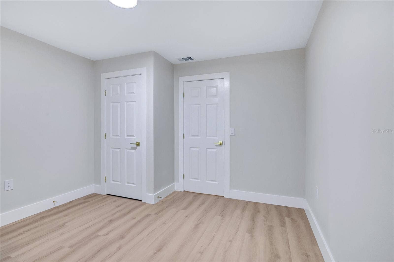 2637 GRACE MANOR, Lakeland, FL 33812 2637 GRACE MANOR, Lakeland, FL 33812